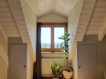 Jouxtens-Mezery Apartamento | Attic Apartement - Penthouse 2 Bedrooms