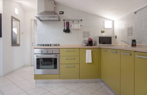 Intra Apartamento | Apartamento abuhardillado 'Massimo - Verbania Intra' con Wi-Fi y aire acondicionado