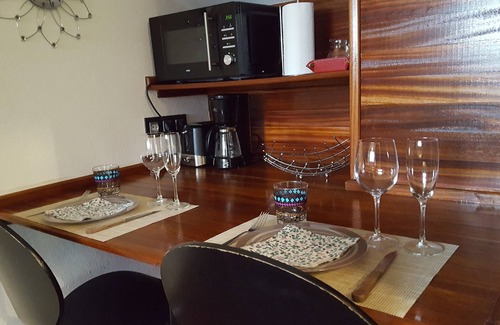 Castro Urdiales Apartamento | Atico-Loft con Jaccuzi en playa Sonabia. Fantásticas vistas al mar y al monte
