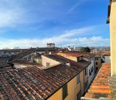 Lucca Historical Center Apartamento | Attico in cima alla città
