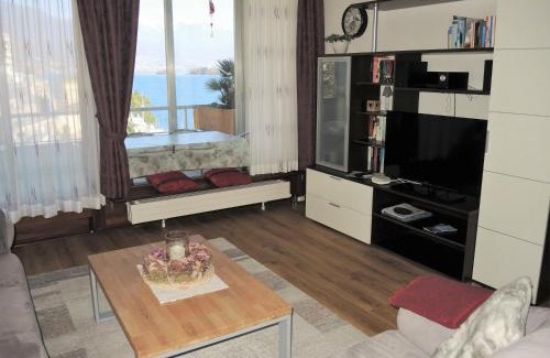 Brissago Apartamento | Attico Monte Carlo by Fewotessin