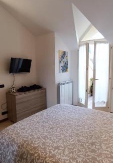 Intra Apartamento | Attico VistaLago - Centro città Verbania