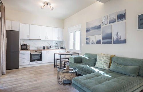 Agios Panteleimonas Apartamento | ATTIKI METRO Top Floor Apartment