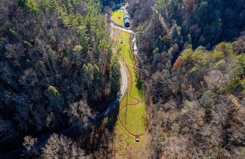 Gatlinburg - Pigeon Forge Chalet De Esquí | Attitude Adjustment by Eden Crest