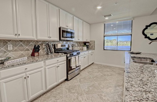 Lakewood Ranch Condominio | Golf Resort Beautiful Coach Home Primer piso Vista al lago