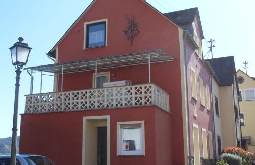 Bremm Casa | Attractive holiday home in Bremm with garden