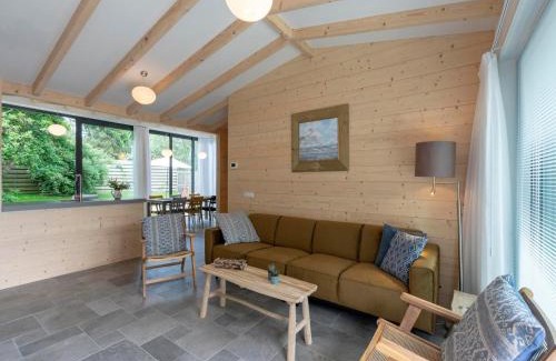 Callantsoog Casa | Attractive home with terrace