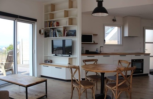 Plouarzel Casa | Attractive new single-storey house facing the Iroise Sea, 300m from beaches