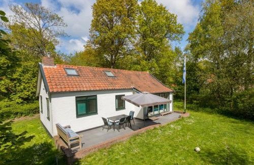 Breezand Casa | Attractive vacation home with spacious garden