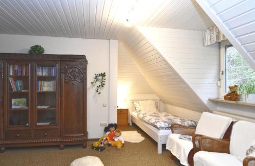 Weissenbrunn Apartamento | Attraktive Wohnung in Franken mit Garten