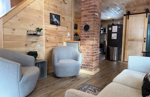 Berlin Casa | ATV/hiking/biking cozy getaway!