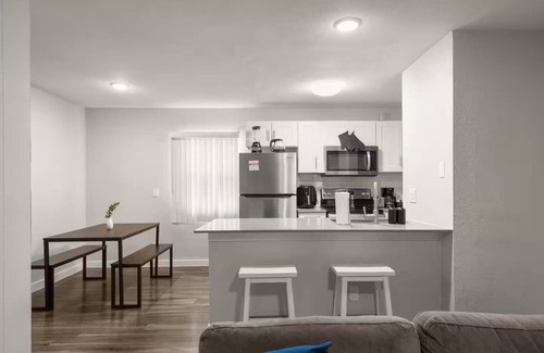 Hyde Park Apartamento | ATX Casa Norte BnB ~ Near Hyde Park & UT Campus
