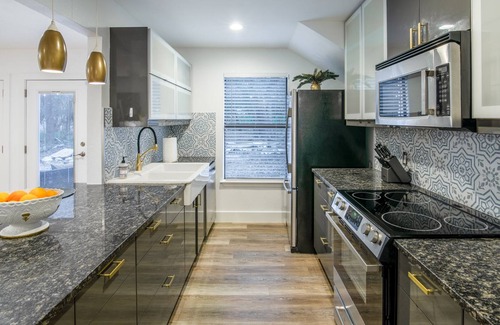 Austin Casa | CHIC West ATX Paradise l Piscina climatizada | Dormir 19