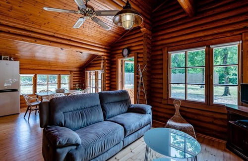 Vendays-Montalivet Chalet De Esquí | Atypical chalet in the heart of the woods 8km from the sea