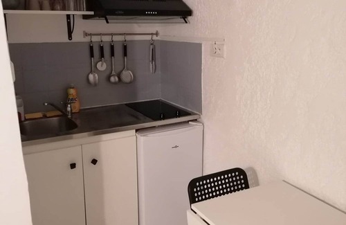 La Roquebrussanne Apartamento | Atypical Studio