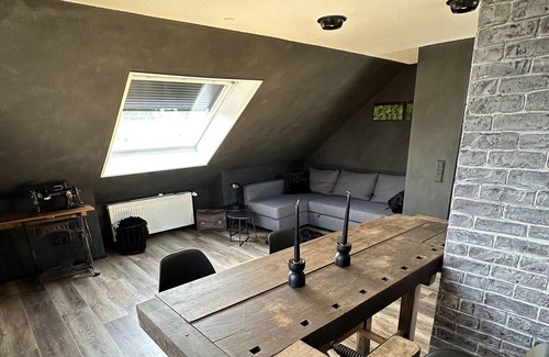 Schloss Holte-Stukenbrock Apartamento | Außergewöhnliche Ferienwohnung im Industrial-style
