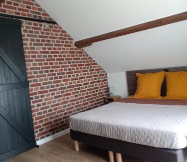 Estrees-St-Denis Casa | Au 112, maison d'hôtes meublée