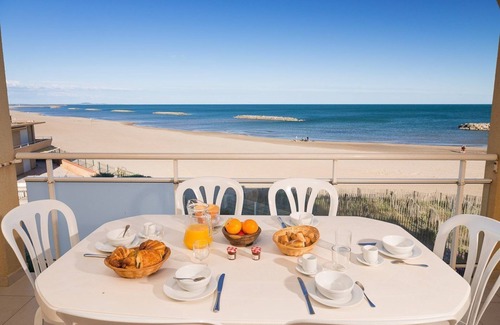 Valras-Plage Condominio | Au Bord de l'eau ! Apt + Accès Piscine Extérieure