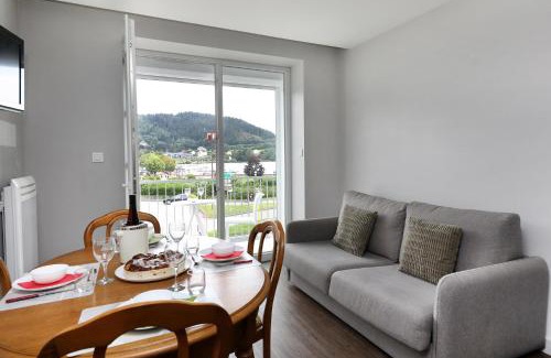 Corcieux Apartamento | Au Bord du Lac - Appt 6p vue lac et montagne