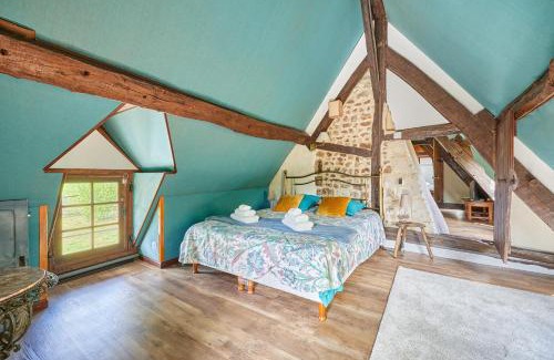 Livarot-Pays-d'Auge Casa | Au Cèdre Bleu - Longère avec Grand Jardin
