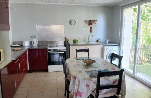 Terrasson-la-Villedieu Casa | Au calme sur les hauteurs de Terrasson