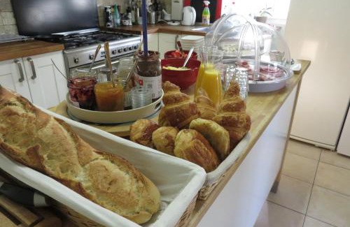 Besseges Cama Y Desayuno | Au Grand Bonheur