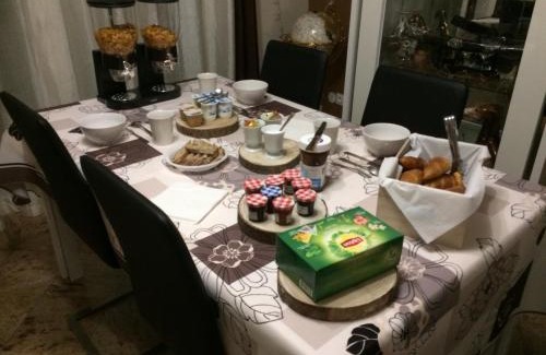 Chessy Cama Y Desayuno | Au lévrier de chessy