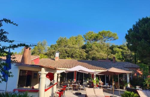 Pignans Casa | Au Mas Saint Pierre