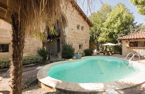 Lacapelle-Marival Casa | "Au Petit Grammont" Gîte de Charme Lison, Piscine et Jacuzzi au Cœur du Lot!