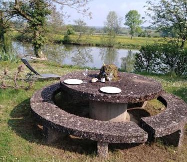 Aulx-les-Cromary Apartamento | Au petit gravelot