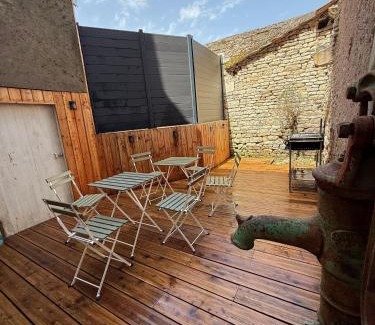 Langres Apartamento | Au Petit Langres Logement Centre-Ville