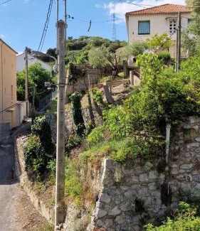 Ales Apartamento | Au pied de l'ermitage