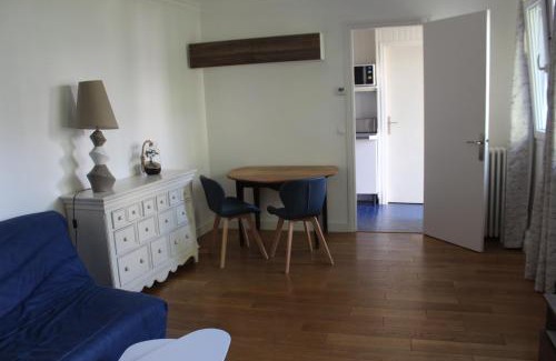 Le Vesinet Casa | Au Tour Des Bois