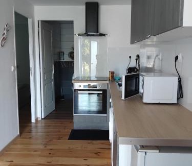 Saint-Barthelemy Apartamento | Auberge à la croisée gîte "La Marne"