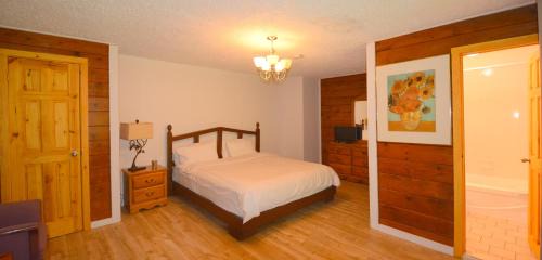 Sainte-Adele Hotel | Auberge Alpine Inn