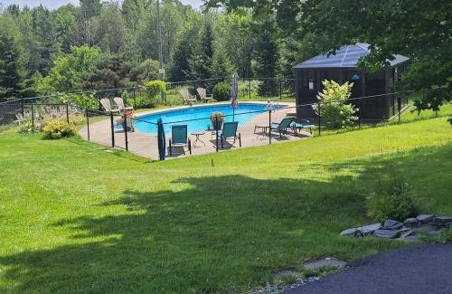 Magog Cama Y Desayuno | Auberge Aux Deux Pères