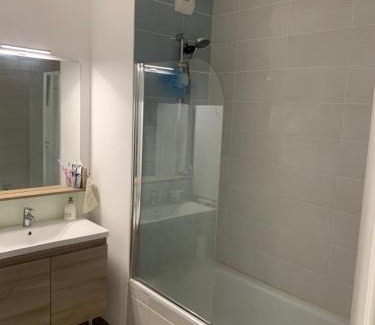 Lormont Casa | Auberge Chambre La Bienveillance