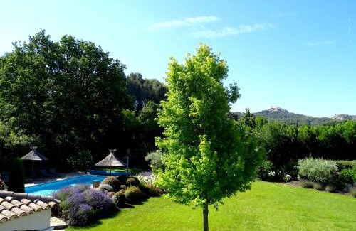 St.-Remy-de-Provence Hotel | Auberge De Saint-Rémy - Hôtel & Villa - Restaurant Gastronomique 2 Étoiles