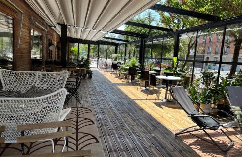 Quartier de la Chapelle Hostal | Auberge de Jeunesse HI Paris Yves Robert