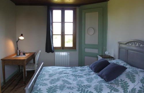 Capelle-les-Grands Cama Y Desayuno | Auberge de la croix du maupas