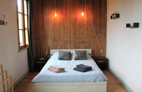 Capelle-les-Grands Cama Y Desayuno | Auberge de la croix du maupas