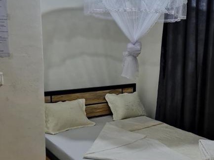 Kigali Casa | AUBERGE DE NYAMIRAMBO