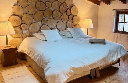Bezaudun-les-Alpes Casa | Auberge du Château de Bezaudun