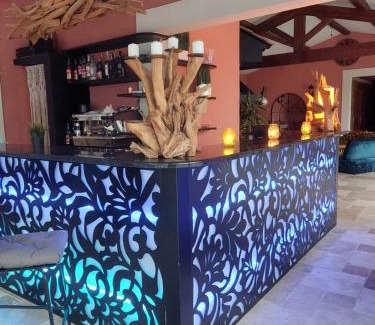 Bormes-Les-Mimosas Cama Y Desayuno | Auberge du Dom