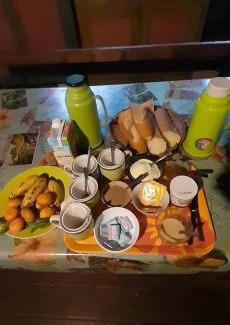 Bourg-Murat Cama Y Desayuno | Auberge grand bassin chez Kevin