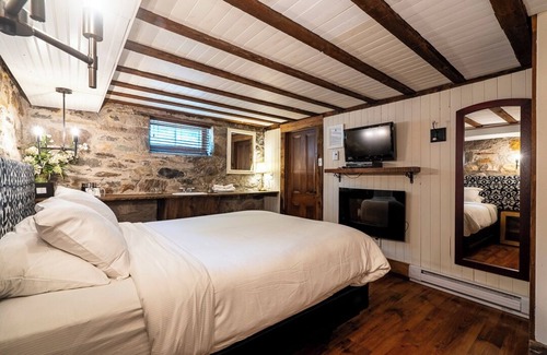 Bromont Cama Y Desayuno | Auberge Nuits St-Georges