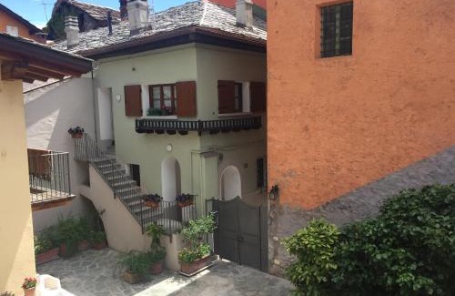 Aosta Apartamento | Aubert 64