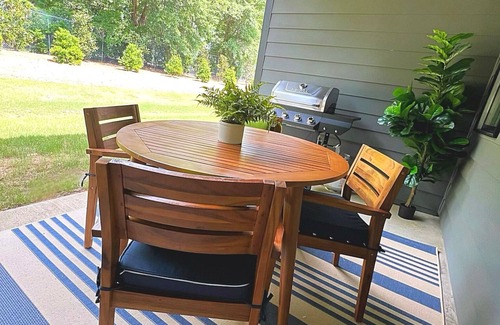 Auburn - Opelika Casa | Aubie’s Favorite Place near Campus and Tiger Town with 2 King & 2 Queen beds