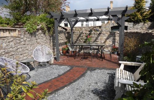 Cowbridge Casa | Aubrey Cottage