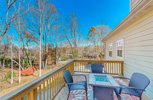 Waynesville Casa | Auburn Cottage
